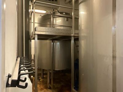 Översiktsbild av 2004 Fimatec s/s tank 8000L